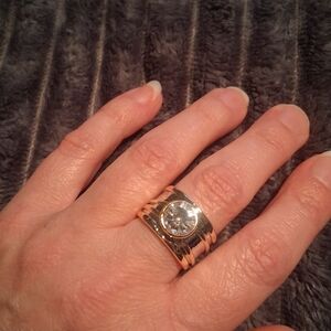 🔥NEW! Elegant Gold and Silver Fashion Ring Sz 6